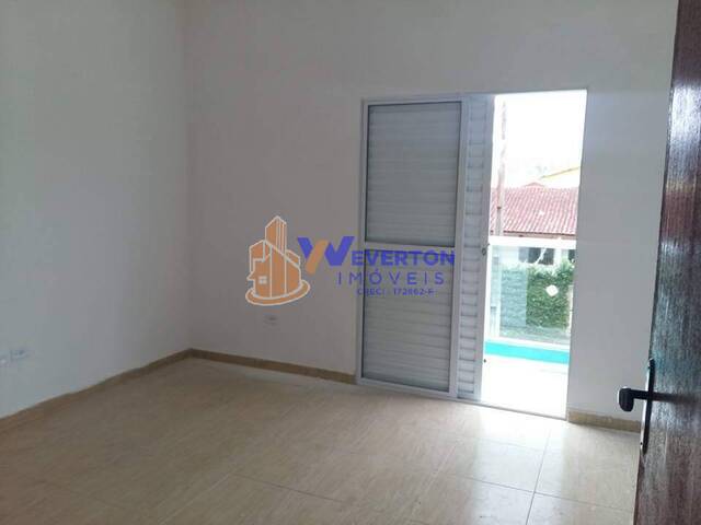 #46 - Casa para Venda em Mongaguá - SP