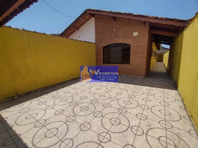 #347 - Casa para Venda em Mongaguá - SP