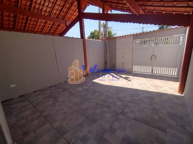 Casa para Venda em Mongaguá - 2