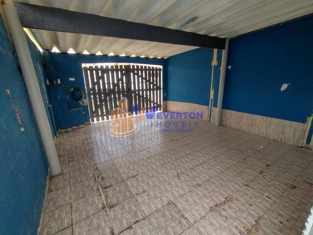 Casa para Venda em Mongaguá - 2