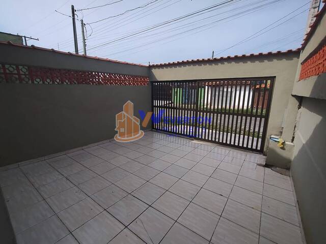 Casa para Venda em Mongaguá - 2