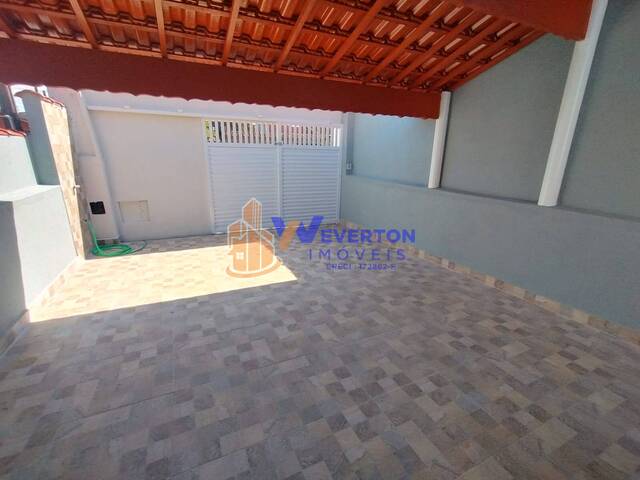 Casa para Venda em Mongaguá - 3