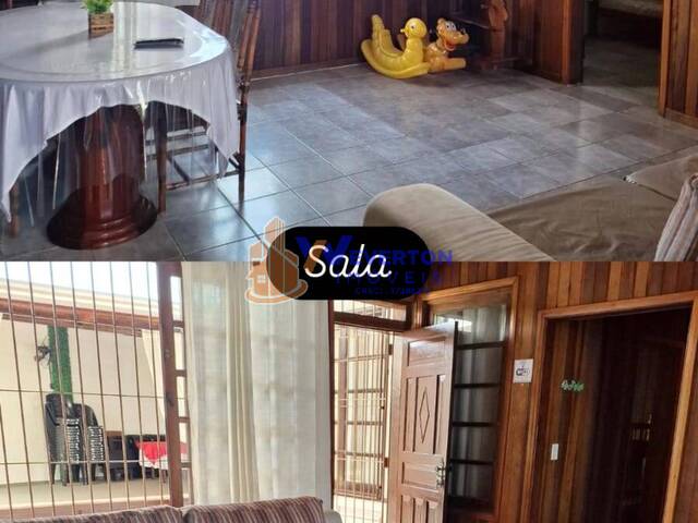 Casa para Venda em Mongaguá - 2