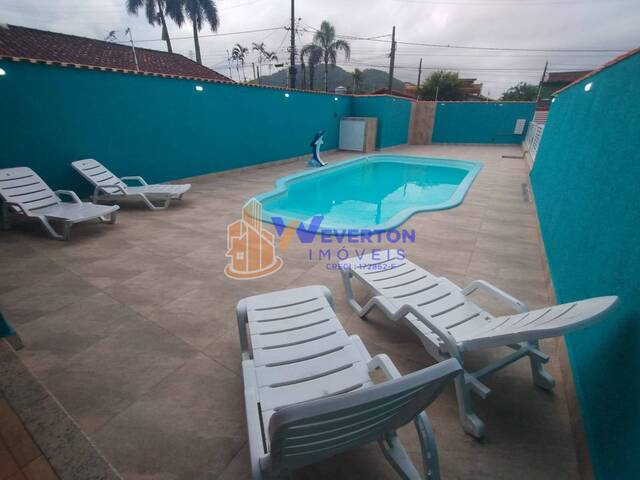 #736 - Casa para Venda em Mongaguá - SP - 2