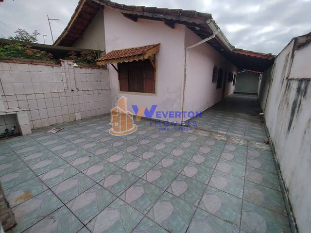 #768 - Casa para Venda em Mongaguá - SP - 1