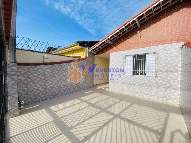 #795 - Casa para Venda em Mongaguá - SP - 2