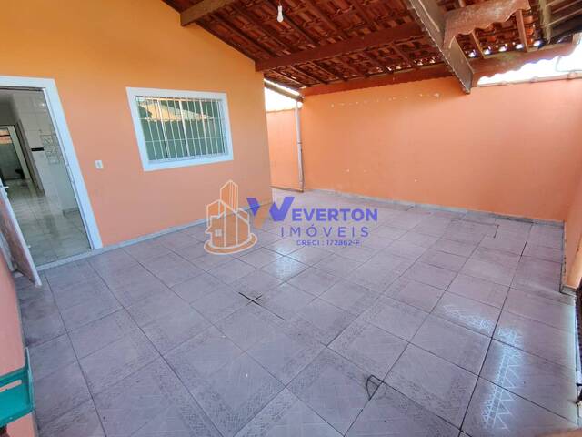 #797 - Casa para Venda em Mongaguá - SP - 2