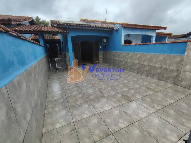 Casa para Venda em Mongaguá - 2