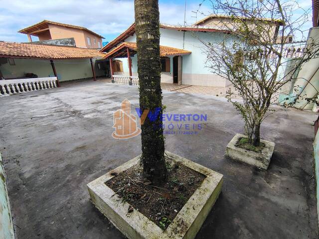 #802 - Casa para Locação em Mongaguá - SP - 2