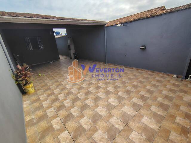 #806 - Casa para Venda em Mongaguá - SP - 2