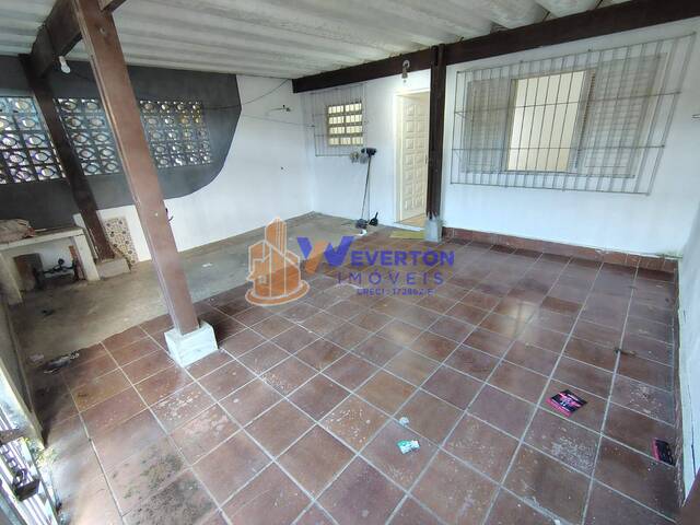 #818 - Casa para Locação em Mongaguá - SP - 2