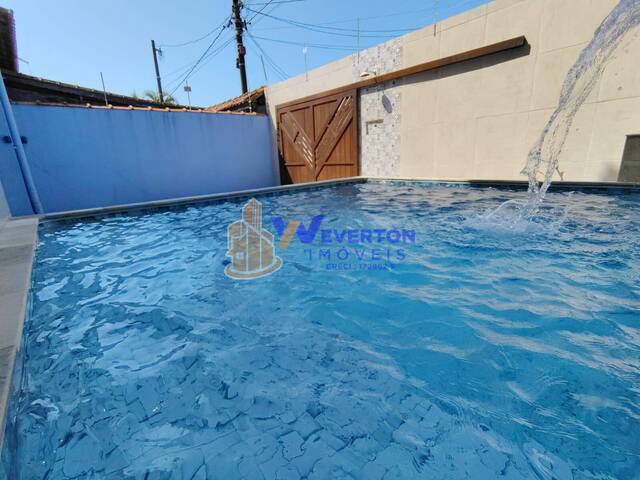 #823 - Casa para Venda em Mongaguá - SP - 1