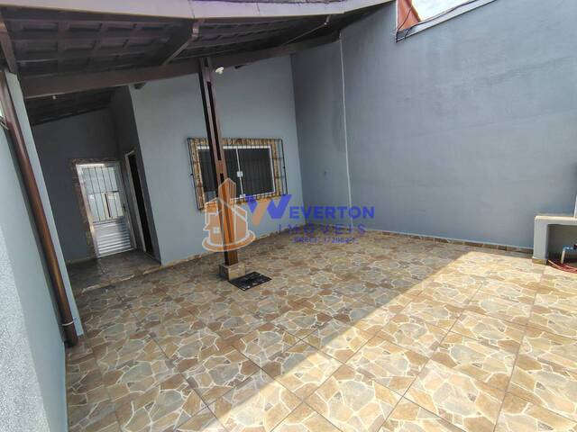 #842 - Casa para Locação em Mongaguá - SP