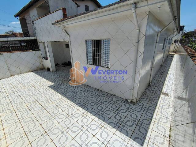#848 - Casa para Venda em Mongaguá - SP