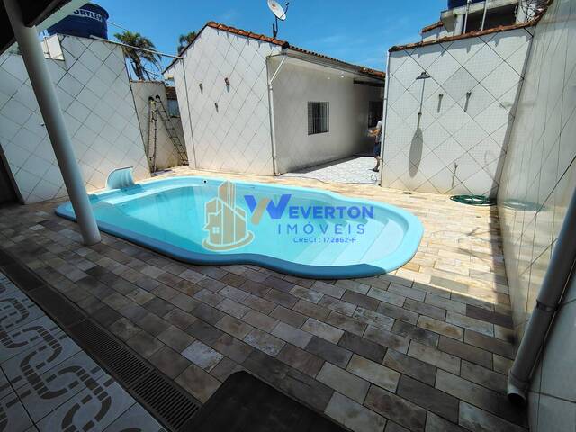 #848 - Casa para Venda em Mongaguá - SP