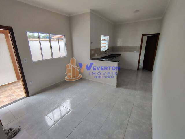 Casa para Venda em Mongaguá - 4