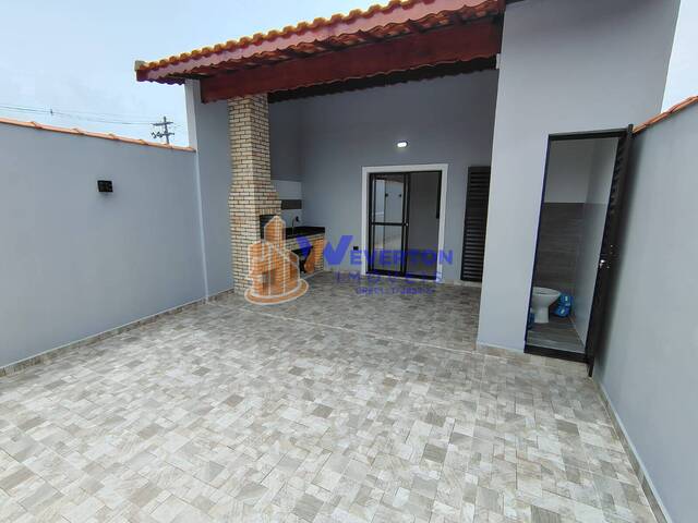 #861 - Casa para Venda em Mongaguá - SP - 2