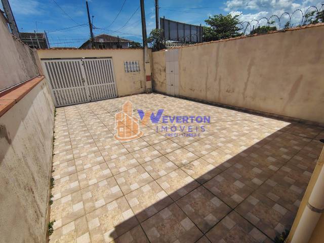 #885 - Casa para Locação em Mongaguá - SP