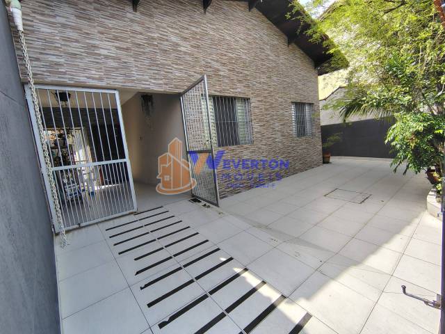 Casa para Venda em Mongaguá - 2