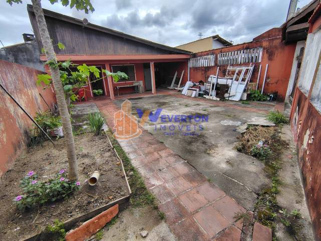 Casa para Venda em Mongaguá - 2