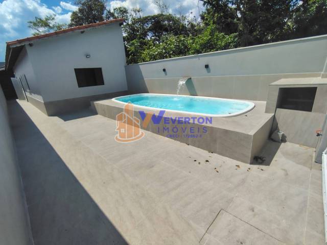 #900 - Casa para Venda em Mongaguá - SP