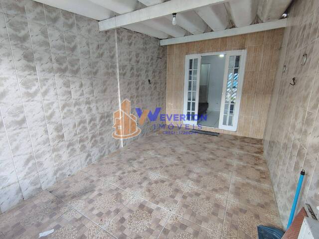 #911 - Casa para Locação em Mongaguá - SP