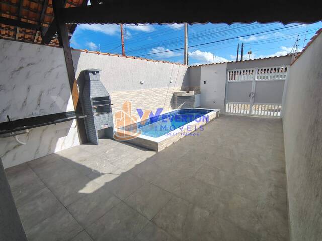 Casa para Venda em Mongaguá - 2