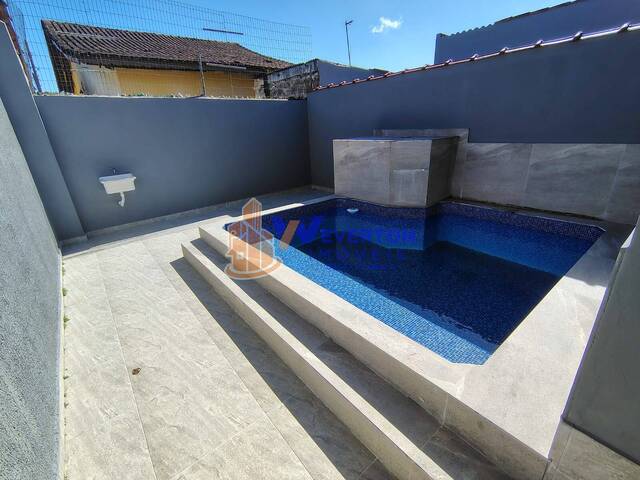 #921 - Casa para Venda em Mongaguá - SP - 1