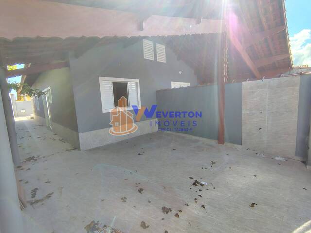 #921 - Casa para Venda em Mongaguá - SP - 2