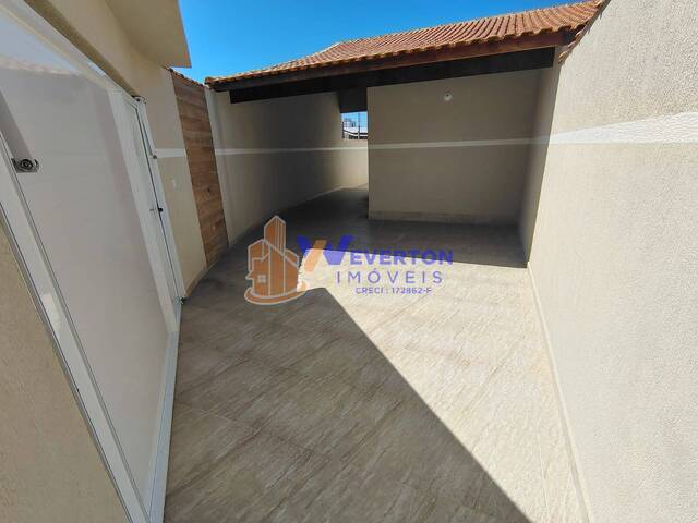 #923 - Casa para Venda em Mongaguá - SP - 2