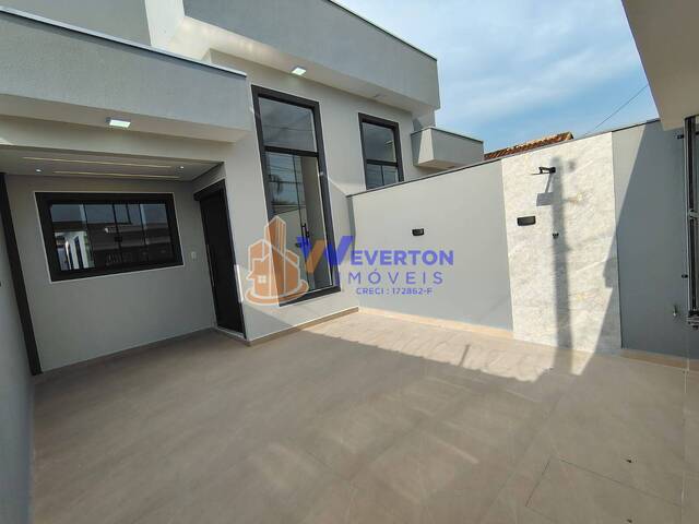 #937 - Casa para Venda em Mongaguá - SP - 2