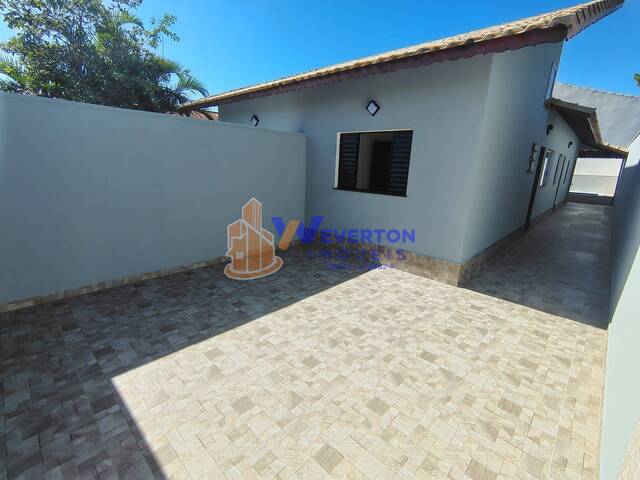 #939 - Casa para Venda em Itanhaém - SP