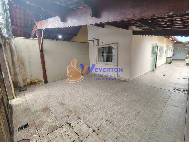 Casa para Venda em Mongaguá - 2