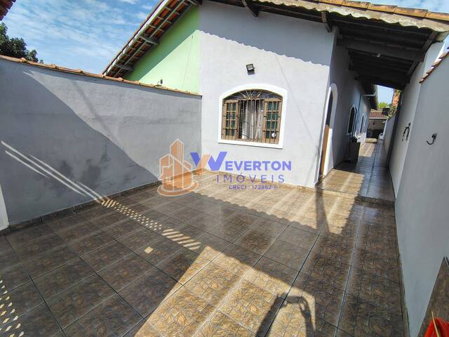#621 - Casa para Venda em Mongaguá - SP