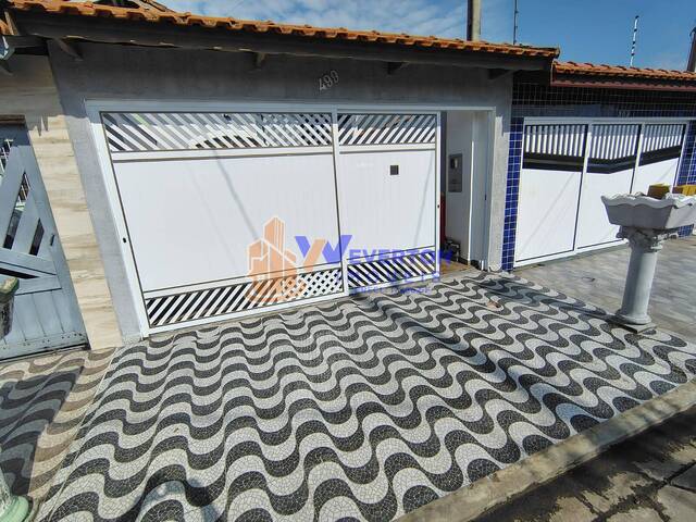 #621 - Casa para Venda em Mongaguá - SP