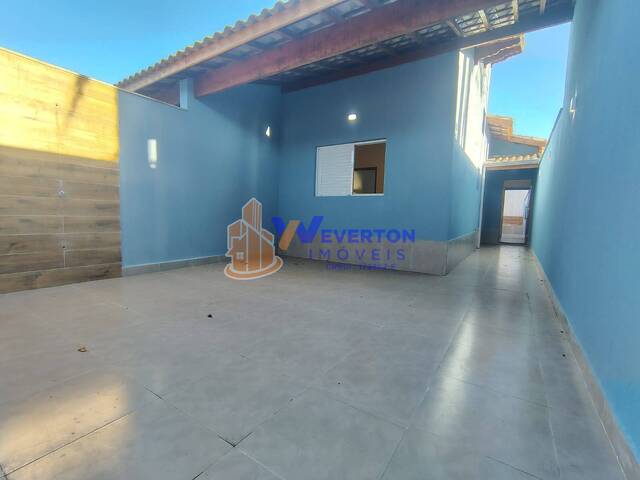 Casa para Venda em Mongaguá - 2
