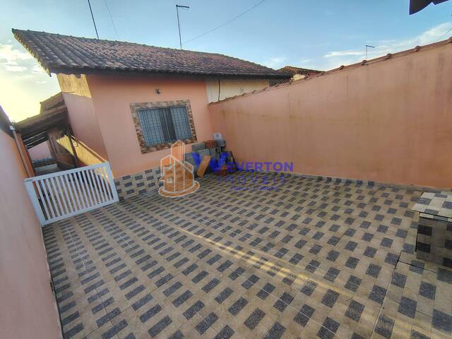#997 - Casa para Locação em Mongaguá - SP