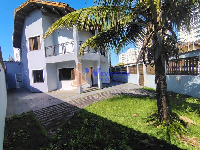 Casa para Venda em Mongaguá - 2