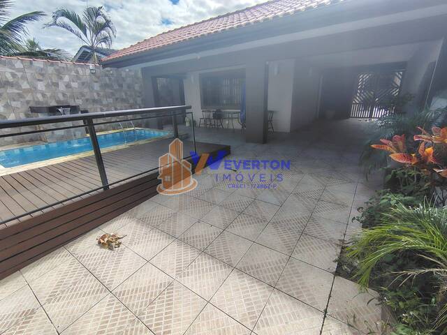 Casa para Venda em Mongaguá - 3